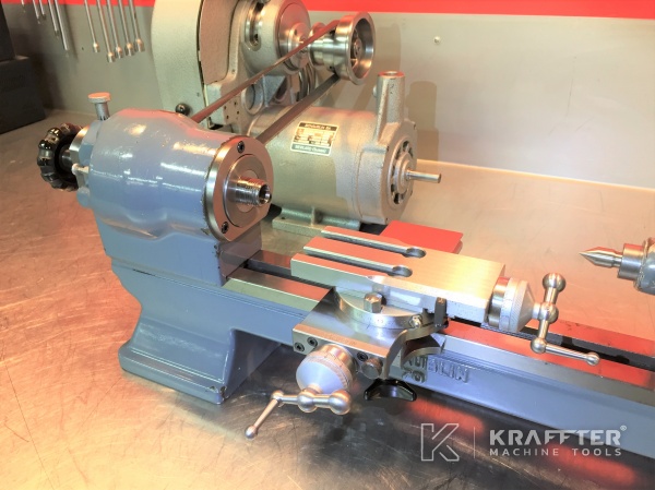 Kleine gebrauchte Metalldrehmaschine SCHAUBLIN 70 20689-914 bei Kraffter
