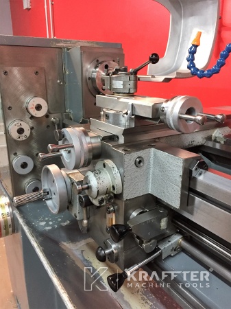 Konventionelle Drehmaschine für Metall gebraucht, SCHAUBLIN 150 20689-898