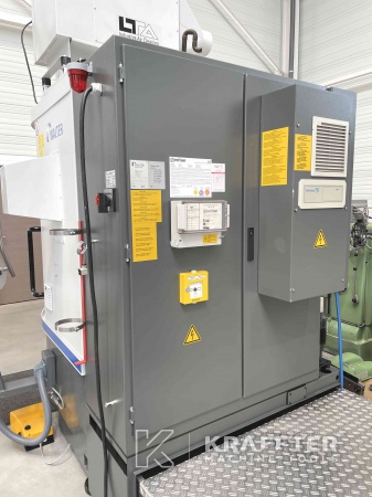 Industriemaschinen zum Schärfen CNC-Schärfmaschine WALTER Helitronic Power 90076 