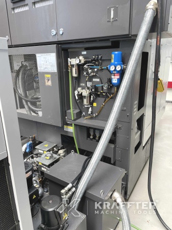 Ankauf und Verkauf CNC-Rundschleifmaschine OKUMA GP-26T II 20690-023 Europa, Amerika, international