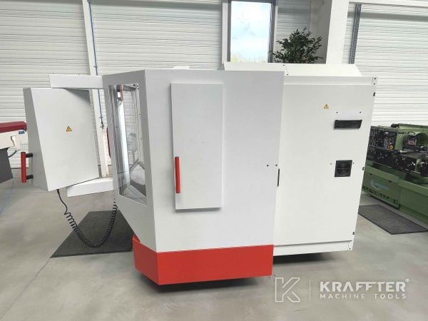 Industriemaschinen zum Fräsen Bearbeitungszentrum HERMLE U 630 T 20689-999